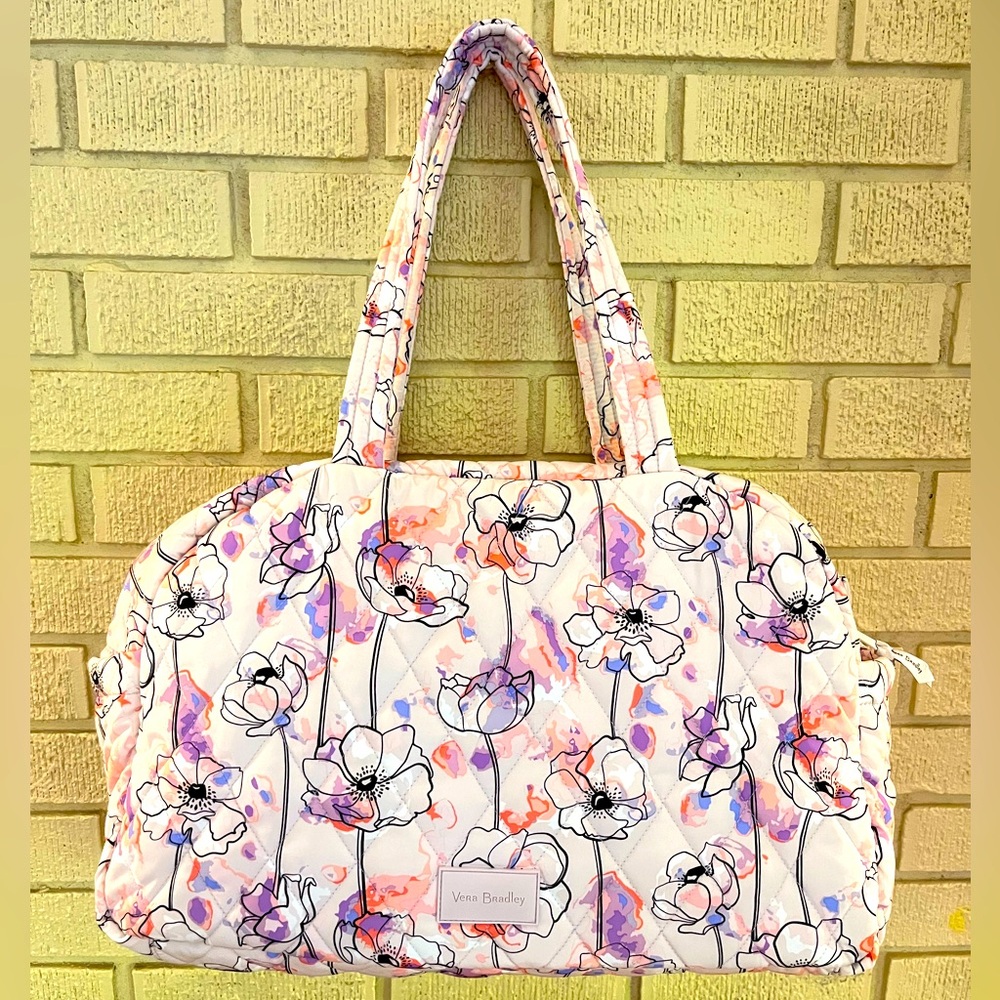Vera Bradley Ultralight Medium Traveler Bag Anemone Watercolor NWT